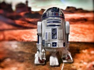 R2D2 can be the Star Wars RC robot for you
